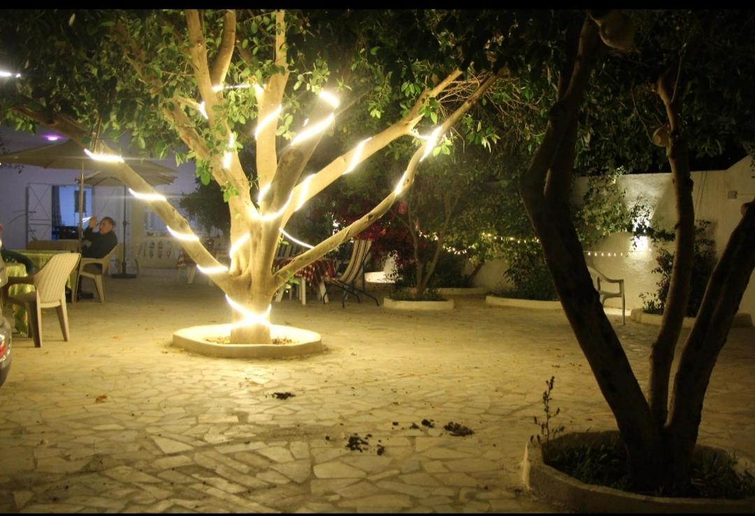 Henchir Ejdoud Guest House Kairouan Luaran gambar